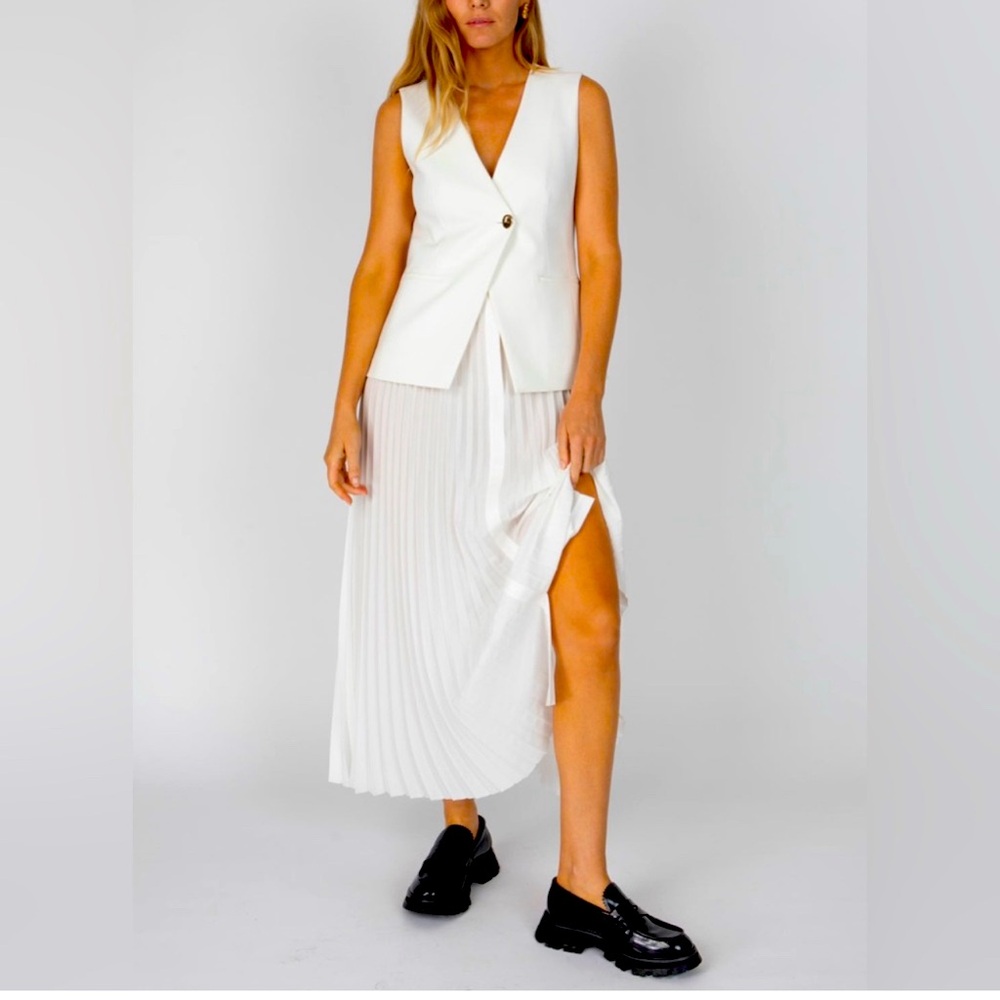 DEREK LAM 10 CROSBY-LAUREN MIXED MEDIA
DRESS - SOFT WHITE SIZE 8 (PREOWNED)